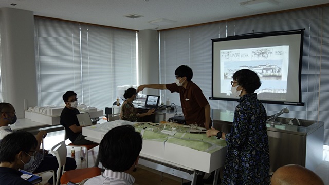 presentation_2.jpg