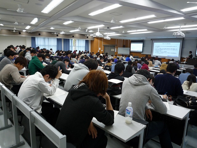 http://www.shinshu-u.ac.jp/faculty/econlaw/topics/images/s-271026%E7%8F%BE%E6%B3%952_1%E5%B7%A6_%E5%85%A8%E4%BD%93.jpg