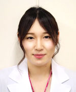 横関 麻里