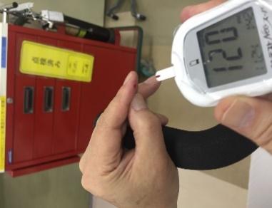 自己血糖測定.JPG