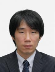 秋山 佳丈