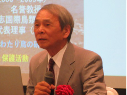 講演会講師の中村浩志氏