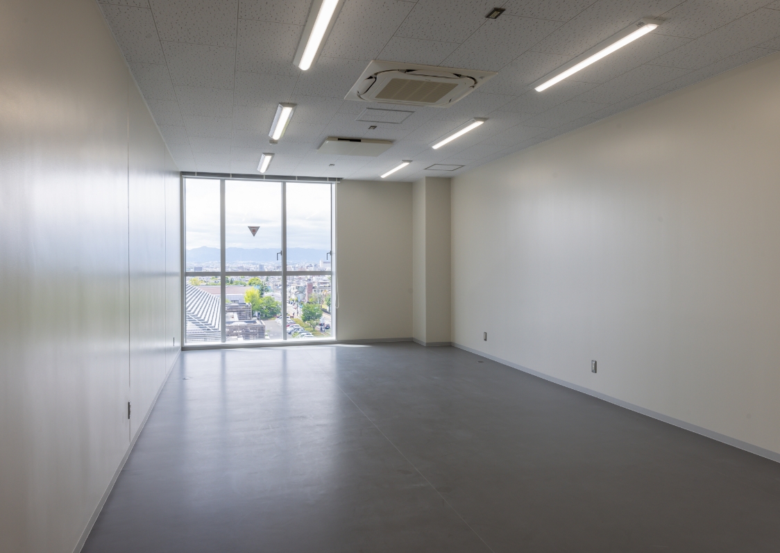 レンタルラボ (小)