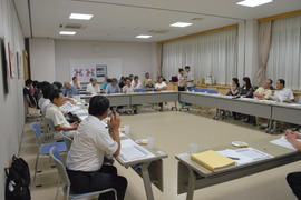 「第1回　中野方町・農業から広がる気楽な懇談会」の様子。（木村・内川・酒巻・松田）