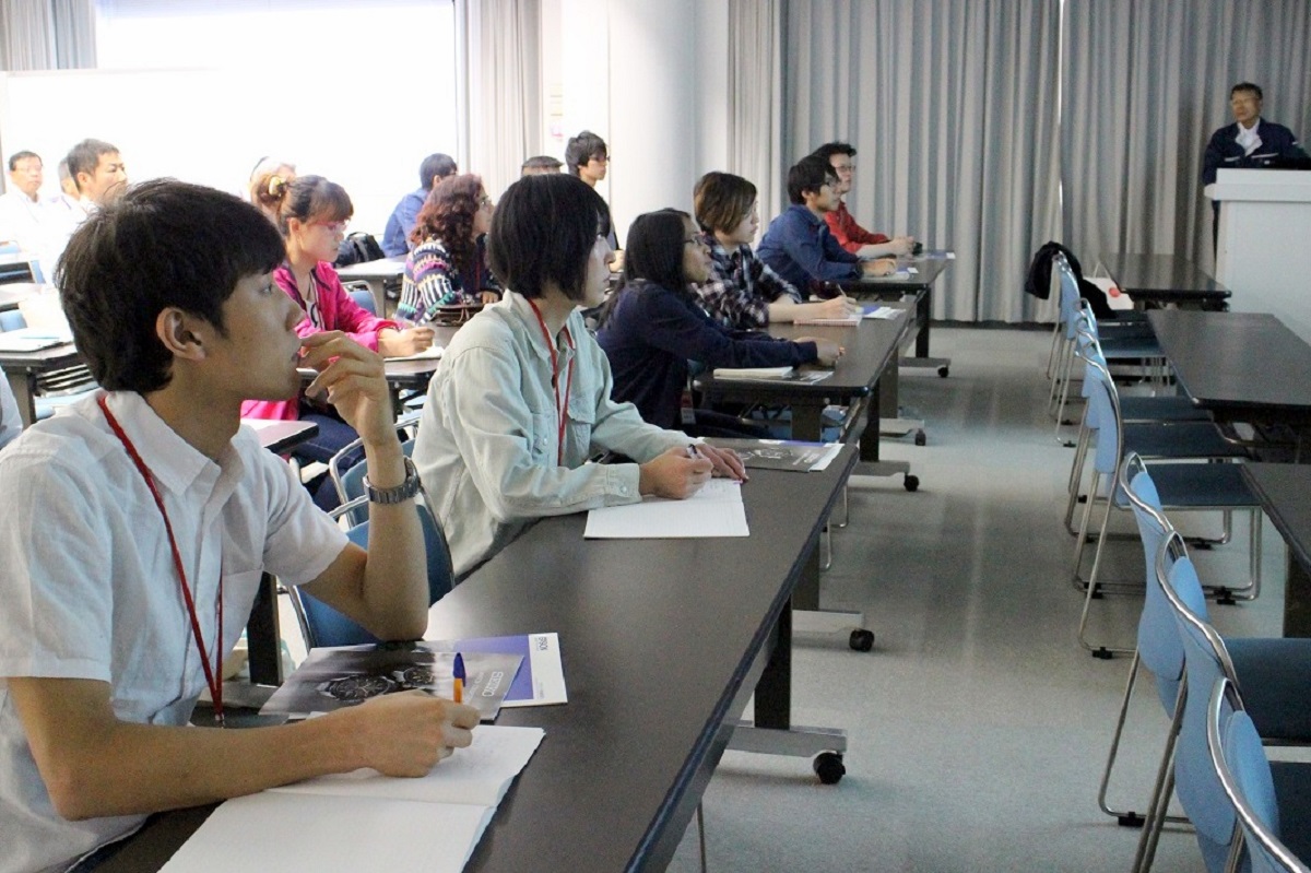 http://www.shinshu-u.ac.jp/project/leading/report/images/epson2.JPG