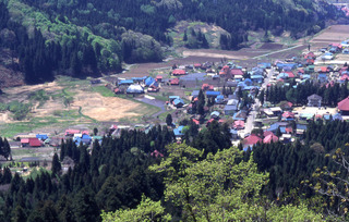 飯山小菅地区全景