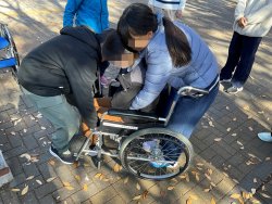 令和7年度後期車いす移動介助講習会を開催しました！