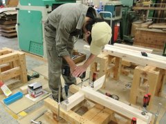 脚部の組み立て（3日目）