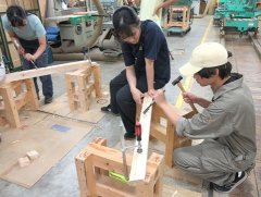 背もたれ部材の加工（3日目）