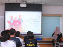 留学生によるプレゼンテーション発表
