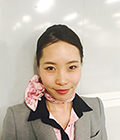 登内　志保