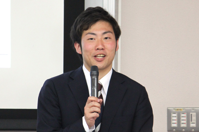 村山氏