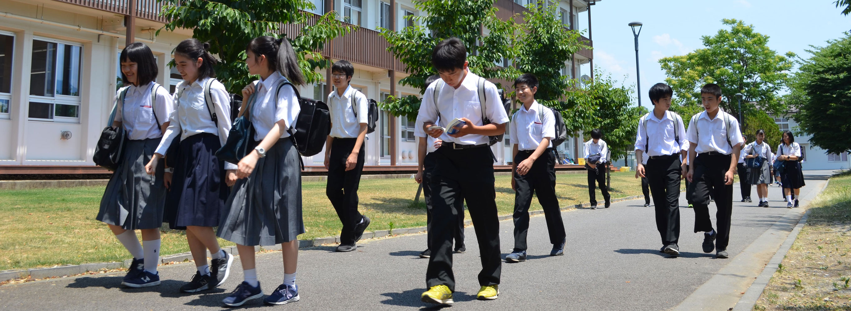 信州大学教育学部附属長野中学校