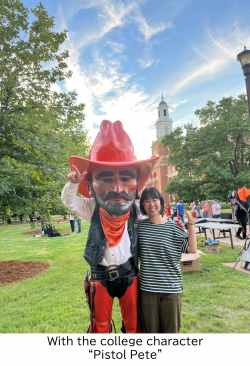 With Pistol Pete.png
