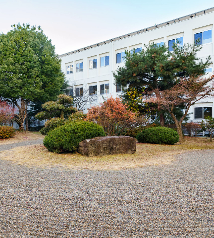 信州大学教育学部附属長野中学校
