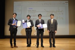 奨励賞受賞者と大路会長