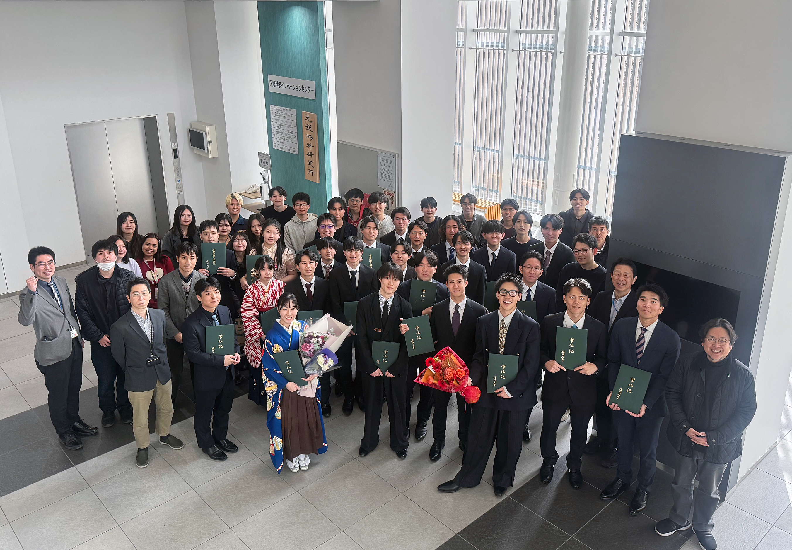 令和7年度卒業式集合写真