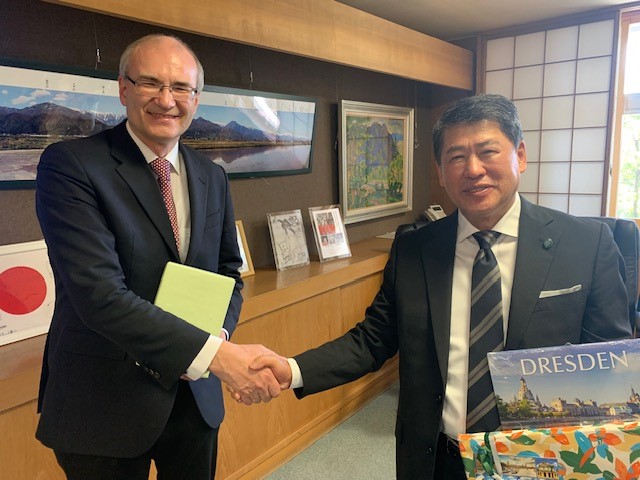 ドレスデン工科大学医学部教職員が信州大学医学部を訪問しました