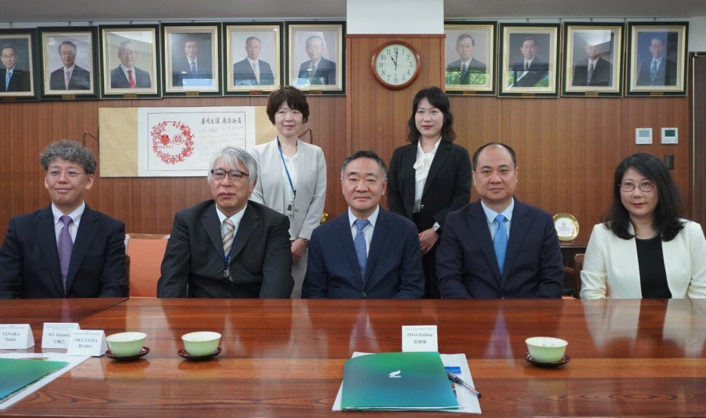 河北医科大学代表団が信州大学医学部を表敬訪問されました