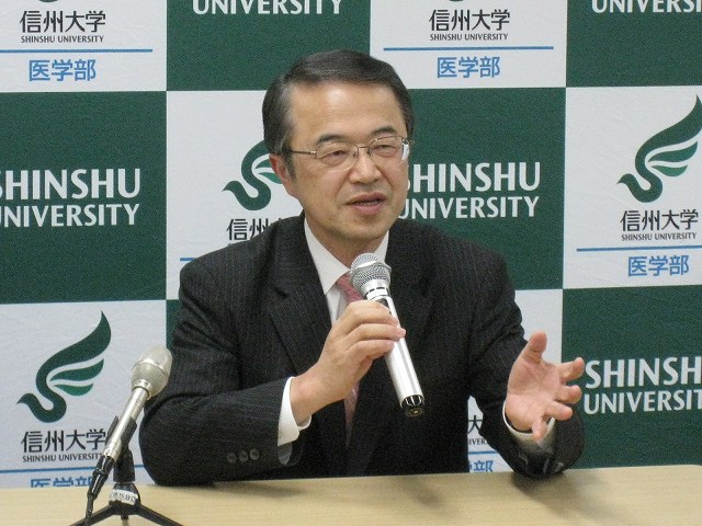 今後の抱負を語る池田教授