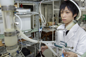 地球温暖化防止決め手繊維！　CO₂だけでなくコストも大幅に削減することに
