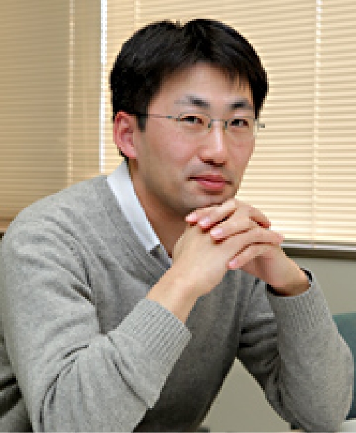 学科長 田中 稔久