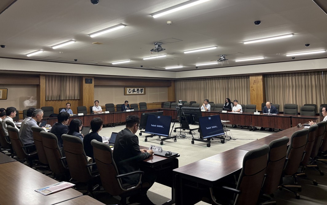 アイキャッチ画像：「学長・理事とURAとの意見交換会」を開催