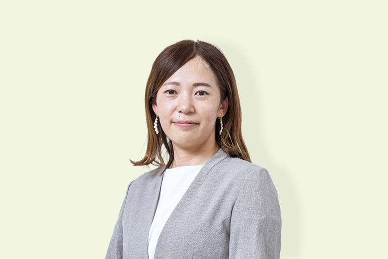 Iku ASANO 浅野 郁
