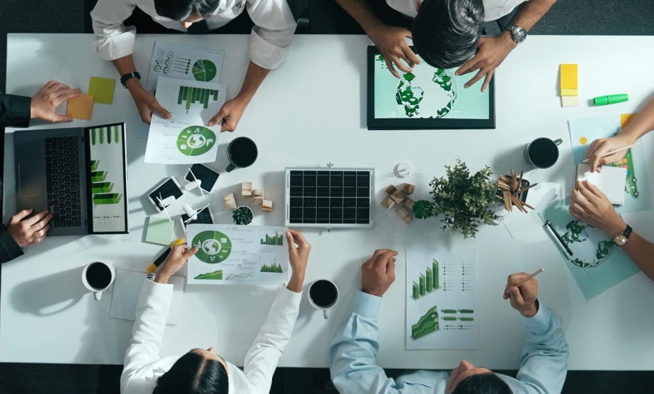 企業のサステナビリティ推進部門に所属する企画・戦略人材